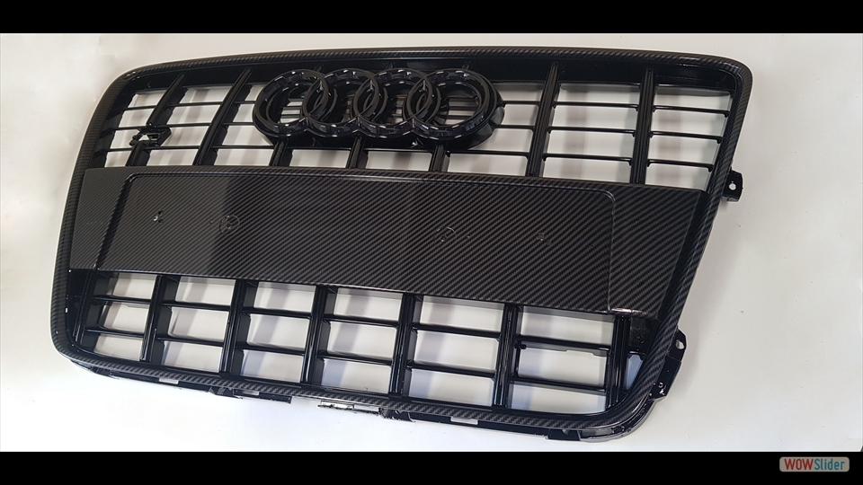 CALANDRE AUDI TT 12