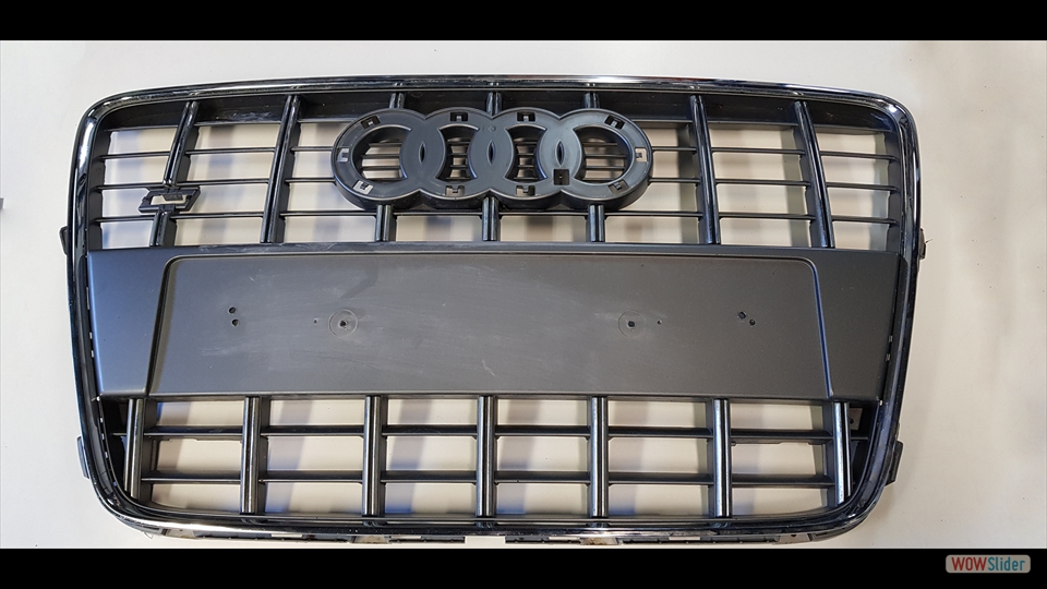 CALANDRE AUDI TT 2